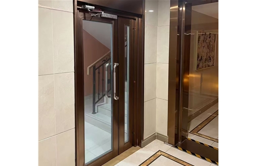 Stainless steel fire-proof glass doors