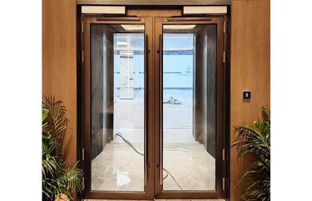 Stainless steel fire-proof glass doors